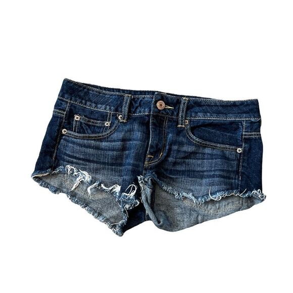 AMERICAN EAGLE Cut Off Stretch Mid Wash Denim Jean Short 4 - Picture 1 of 7